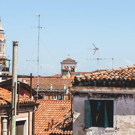 Ca' De Rio Alto Apartment *